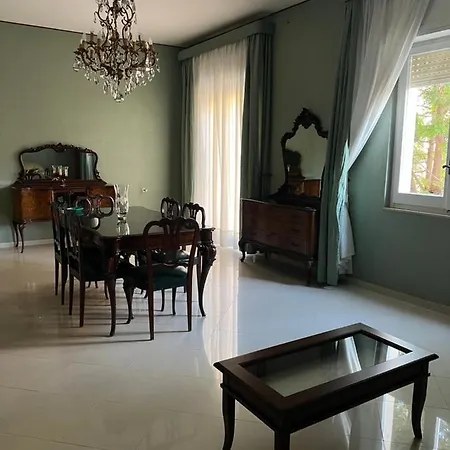 Apartment Virgilio *